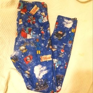 💜 Buttery Soft Polar Express Holiday Leggings for Women